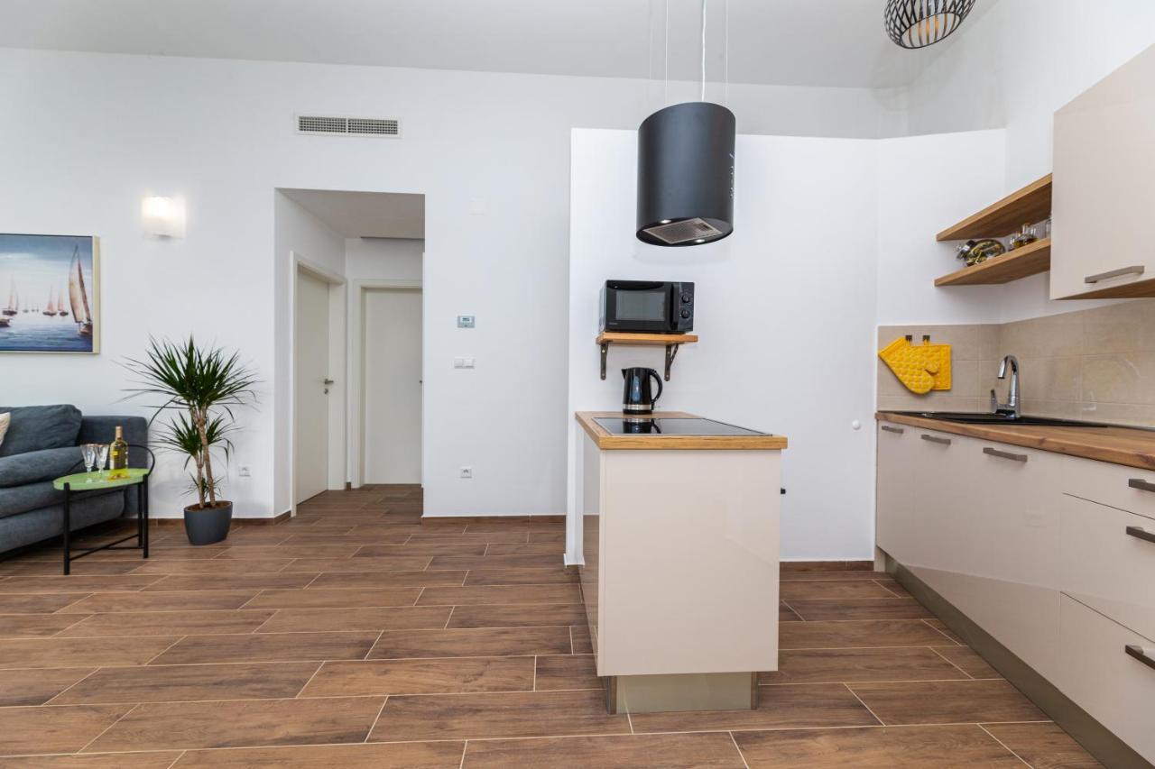Apartment Nada 1 Malinska Kültér fotó